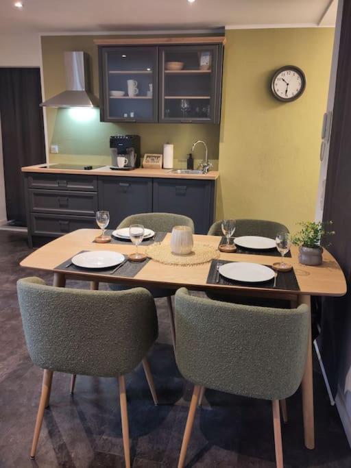 Komfort Fewo L Moselstay L Maximal 4 Personen Und Baby I Brauneberg Mosel I Wifi I Экстерьер фото